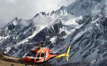 Helicopter tour to Langtang